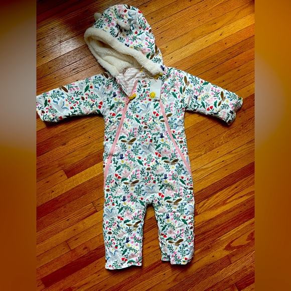 18-24 months Boden bunting suit, new with tags, never worn.